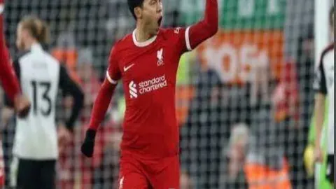 “激战15胜12！绝佳良机，这场对决不容错过！”